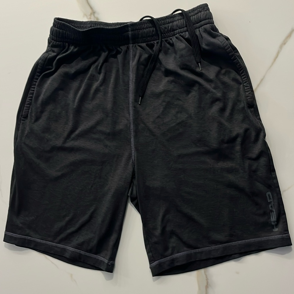 Men’s black head, size medium shorts